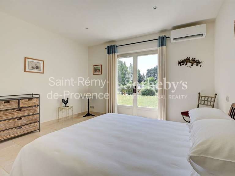 Maison Saint-Rémy-de-Provence - 4 chambres - 268m²