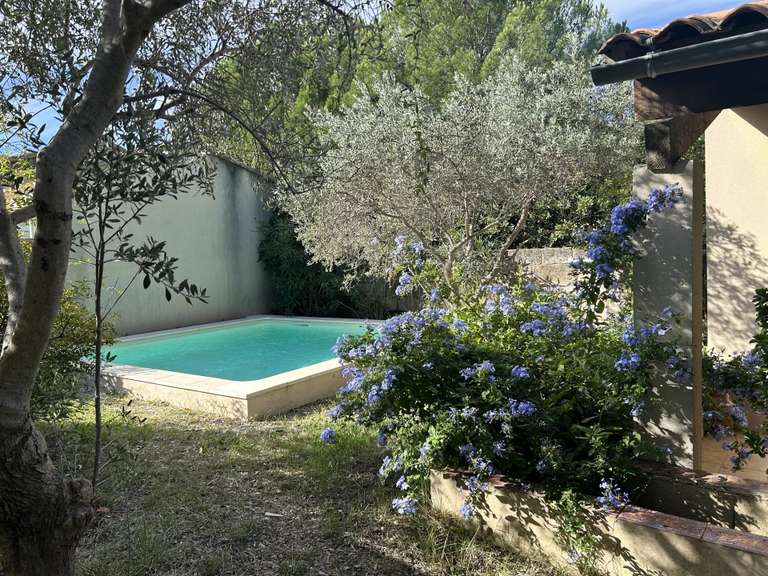 House Saint-Rémy-de-Provence - 3 bedrooms - 300m²