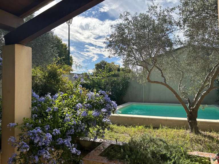 House Saint-Rémy-de-Provence - 3 bedrooms - 300m²