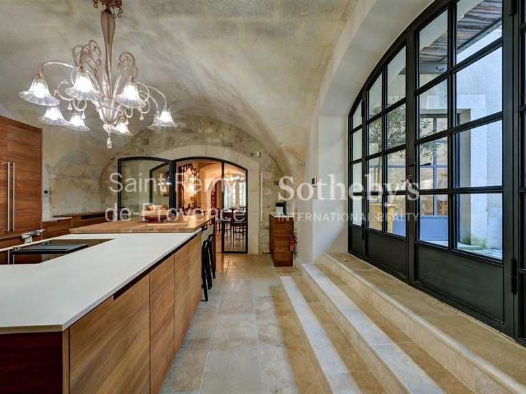 Maison Saint-Rémy-de-Provence - 5 chambres - 343m²