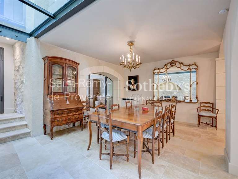 Maison Saint-Rémy-de-Provence - 5 chambres - 343m²