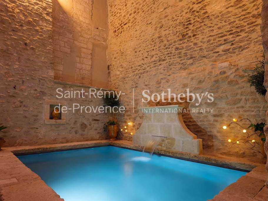 Maison Saint-Rémy-de-Provence