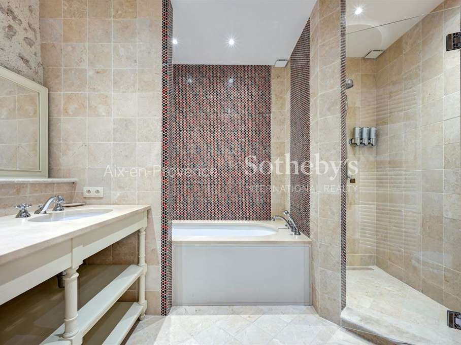 Maison Saint-Rémy-de-Provence