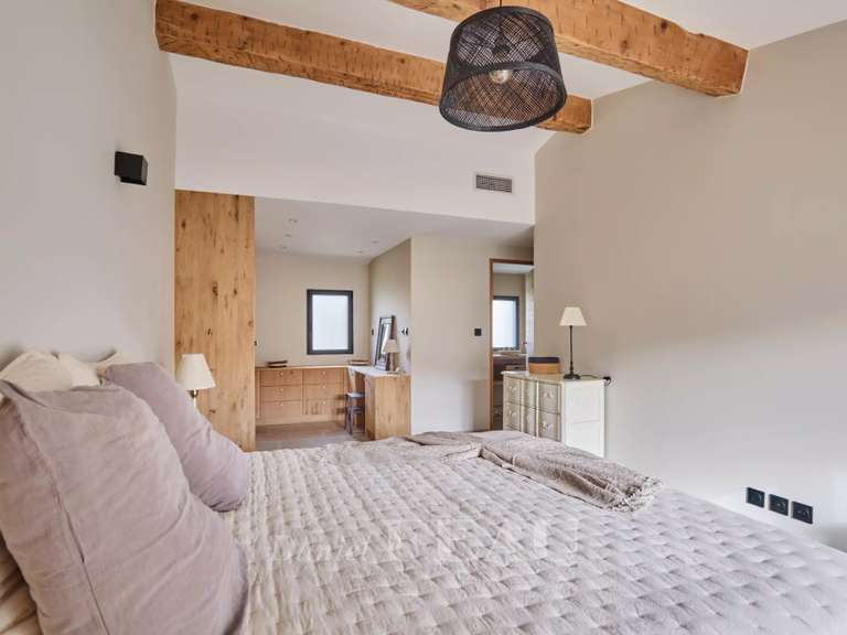 House Saint-Rémy-de-Provence - 4 bedrooms - 210m²