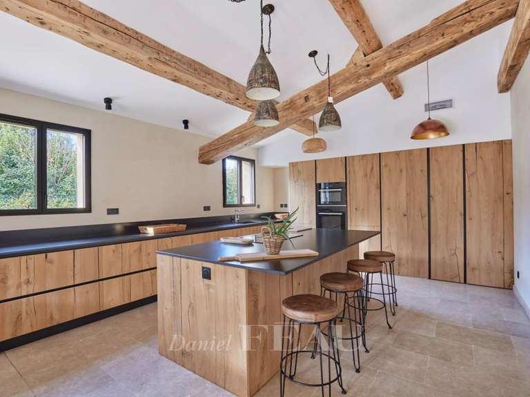 House Saint-Rémy-de-Provence - 4 bedrooms - 210m²