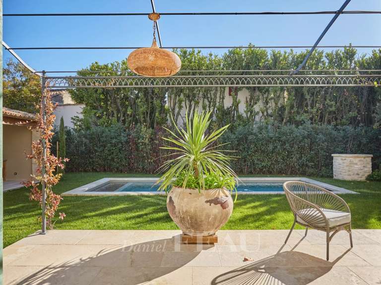 Maison Saint-Rémy-de-Provence - 4 chambres - 200m²