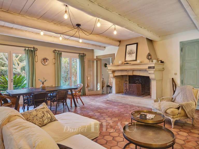 House Saint-Rémy-de-Provence - 6 bedrooms - 280m²