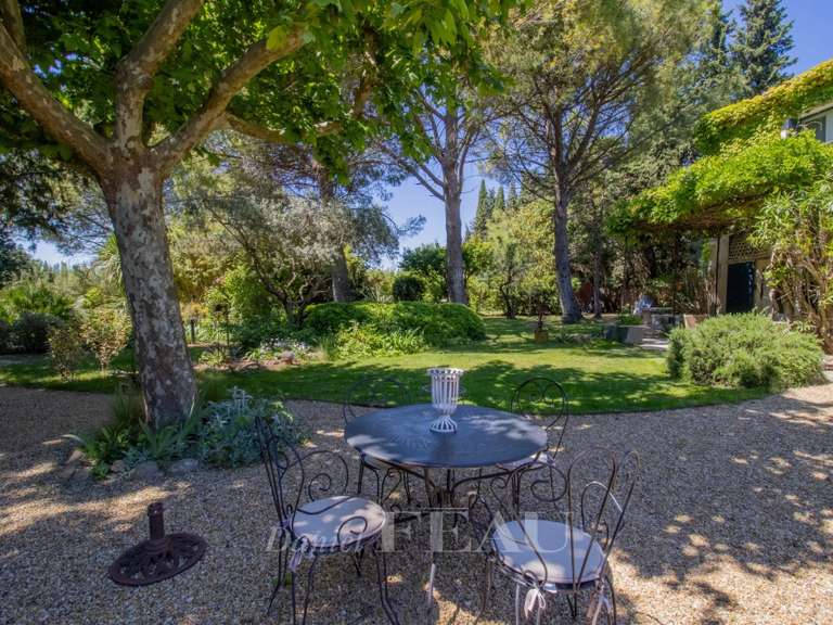 House Saint-Rémy-de-Provence - 6 bedrooms - 280m²