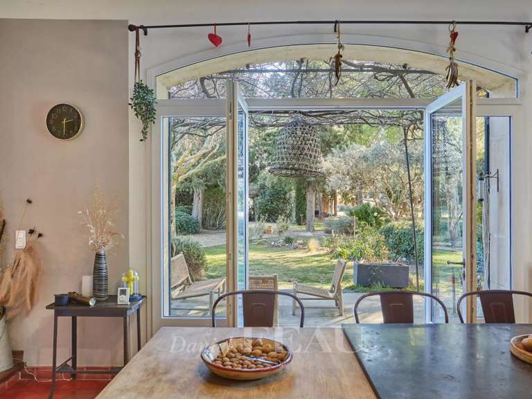 House Saint-Rémy-de-Provence - 6 bedrooms - 280m²