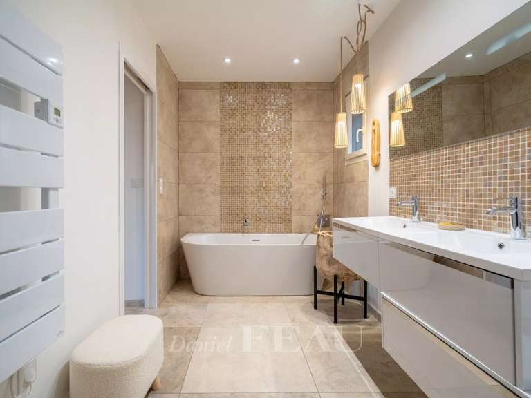 Maison Saint-Rémy-de-Provence - 5 chambres - 325m²