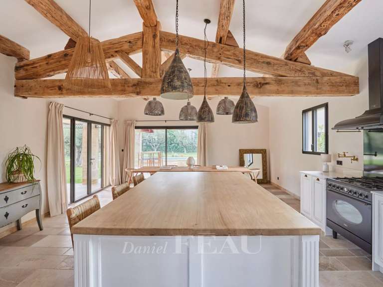 House Saint-Rémy-de-Provence - 4 bedrooms - 317m²