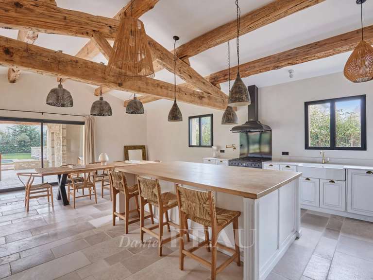 House Saint-Rémy-de-Provence - 4 bedrooms - 317m²