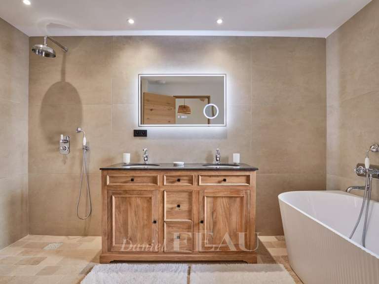 House Saint-Rémy-de-Provence - 4 bedrooms - 317m²