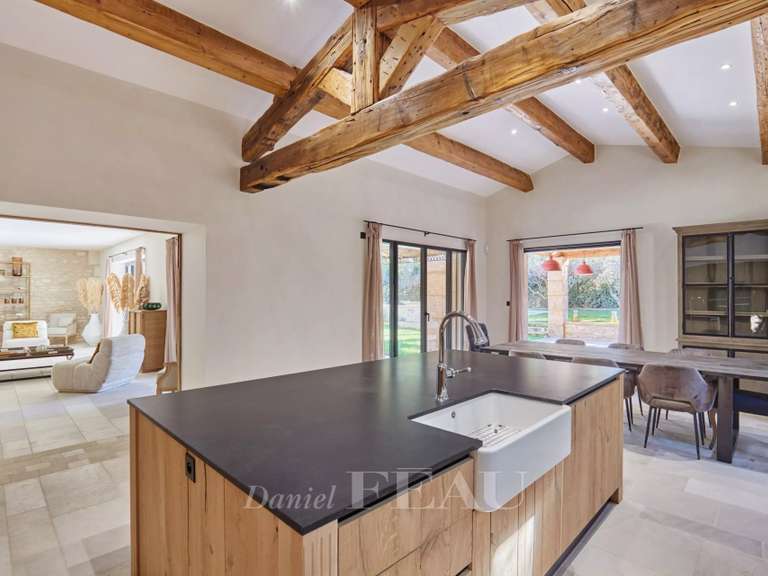 House Saint-Rémy-de-Provence - 6 bedrooms - 375m²