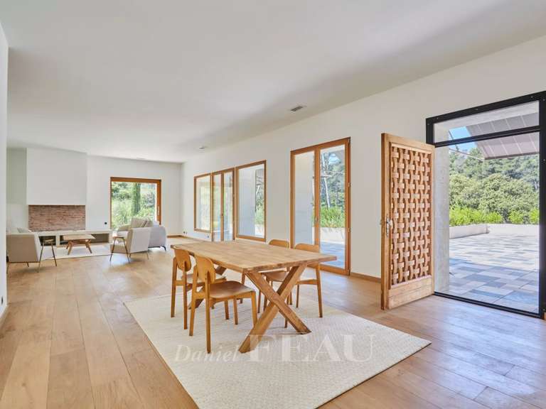 Maison Saint-Rémy-de-Provence - 5 chambres - 374m²