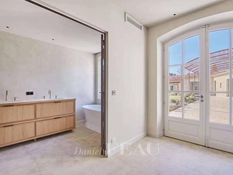 Maison Saint-Rémy-de-Provence - 7 chambres - 495m²