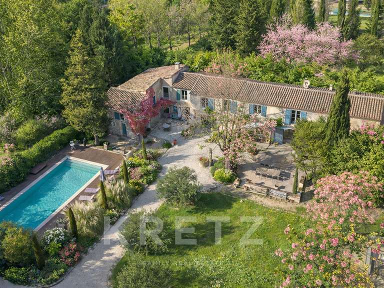 Maison Saint-Rémy-de-Provence - 7 chambres - 400m²