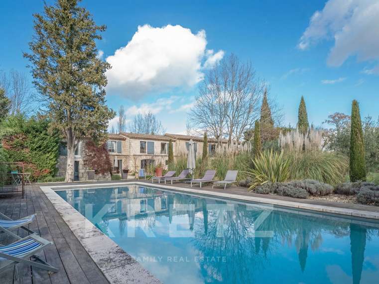 Maison Saint-Rémy-de-Provence - 7 chambres - 400m²