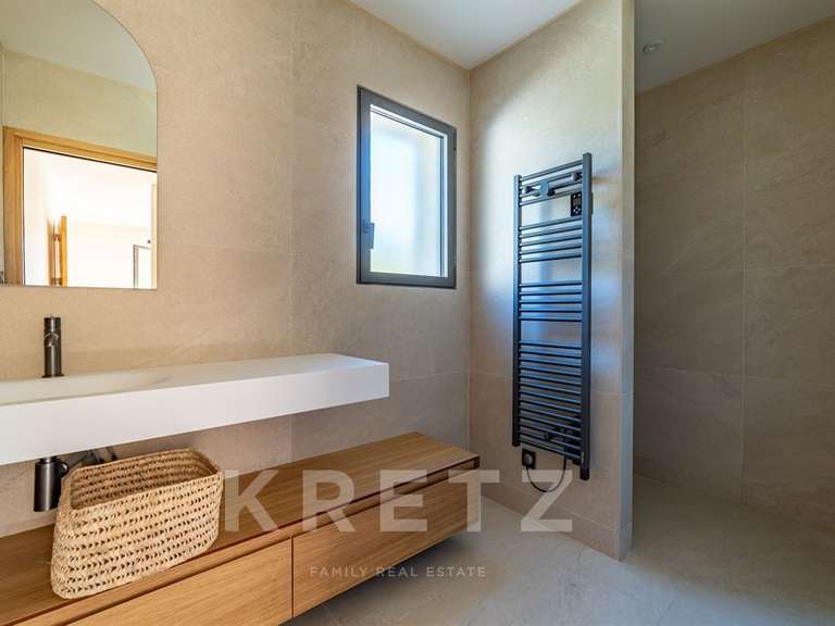 Maison Saint-Rémy-de-Provence - 4 chambres - 187m²