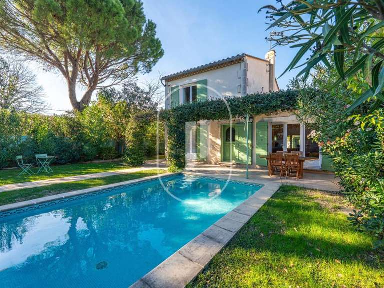 Maison Saint-Rémy-de-Provence - 5 chambres - 150m²