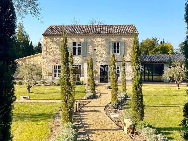 Maison Saint-Rémy-de-Provence - 5 chambres - 210m²