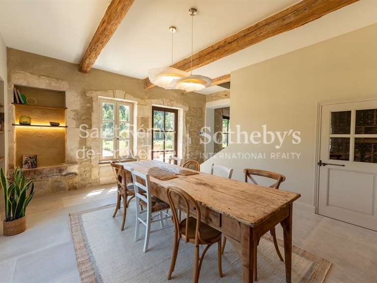 Maison Saint-Rémy-de-Provence - 5 chambres - 210m²