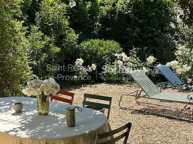 Maison Saint-Rémy-de-Provence - 4 chambres - 153m²