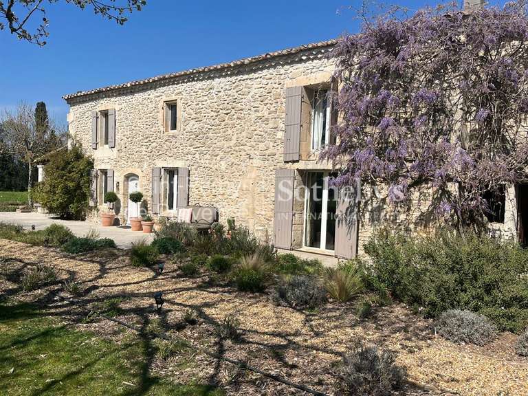 Maison Saint-Rémy-de-Provence - 4 chambres - 283m²