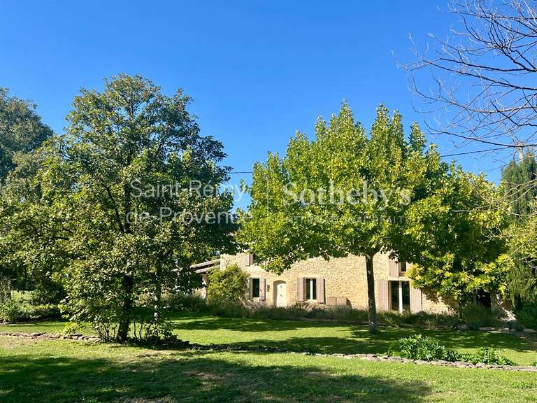 Maison Saint-Rémy-de-Provence - 4 chambres - 262m²