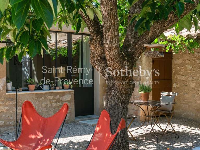 Maison Saint-Rémy-de-Provence - 3 chambres - 145m²