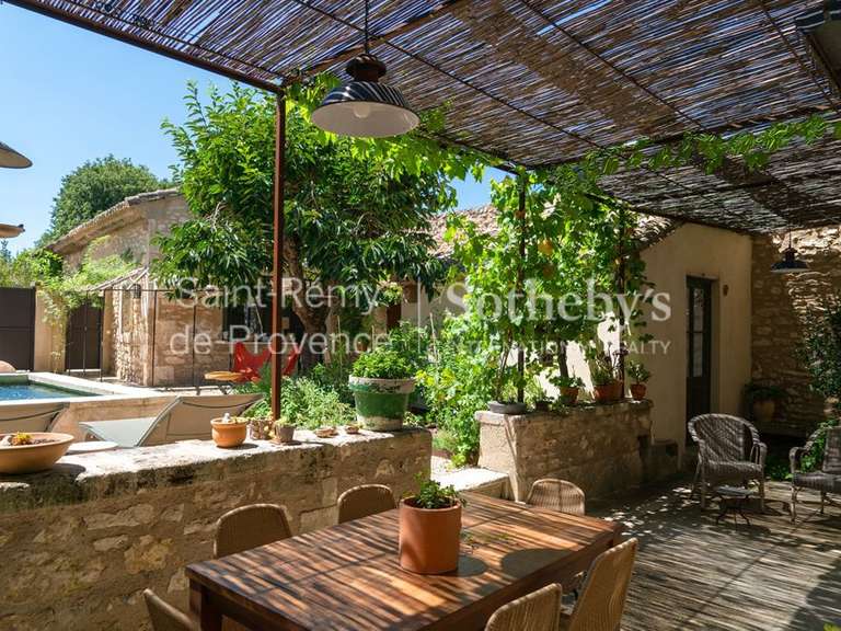 Maison Saint-Rémy-de-Provence - 3 chambres - 145m²