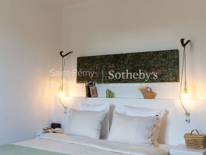 House Saint-Rémy-de-Provence - 3 bedrooms - 145m²