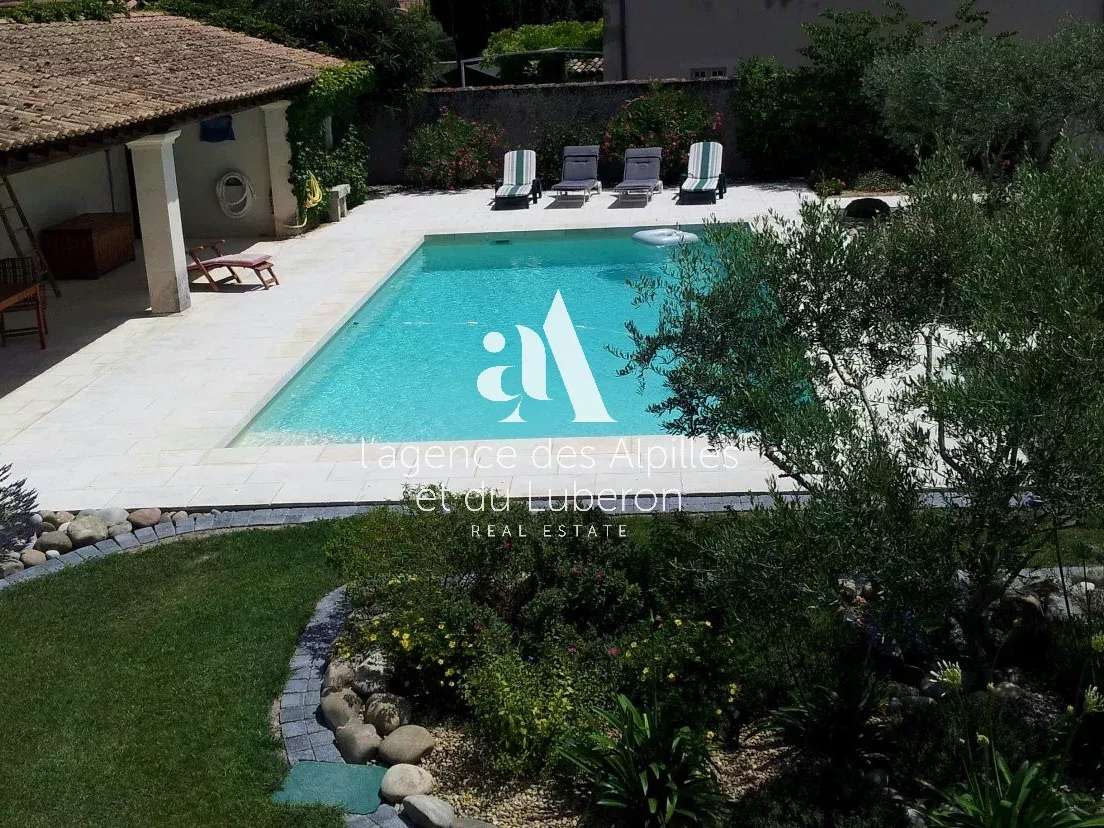 Maison Saint-Rémy-de-Provence