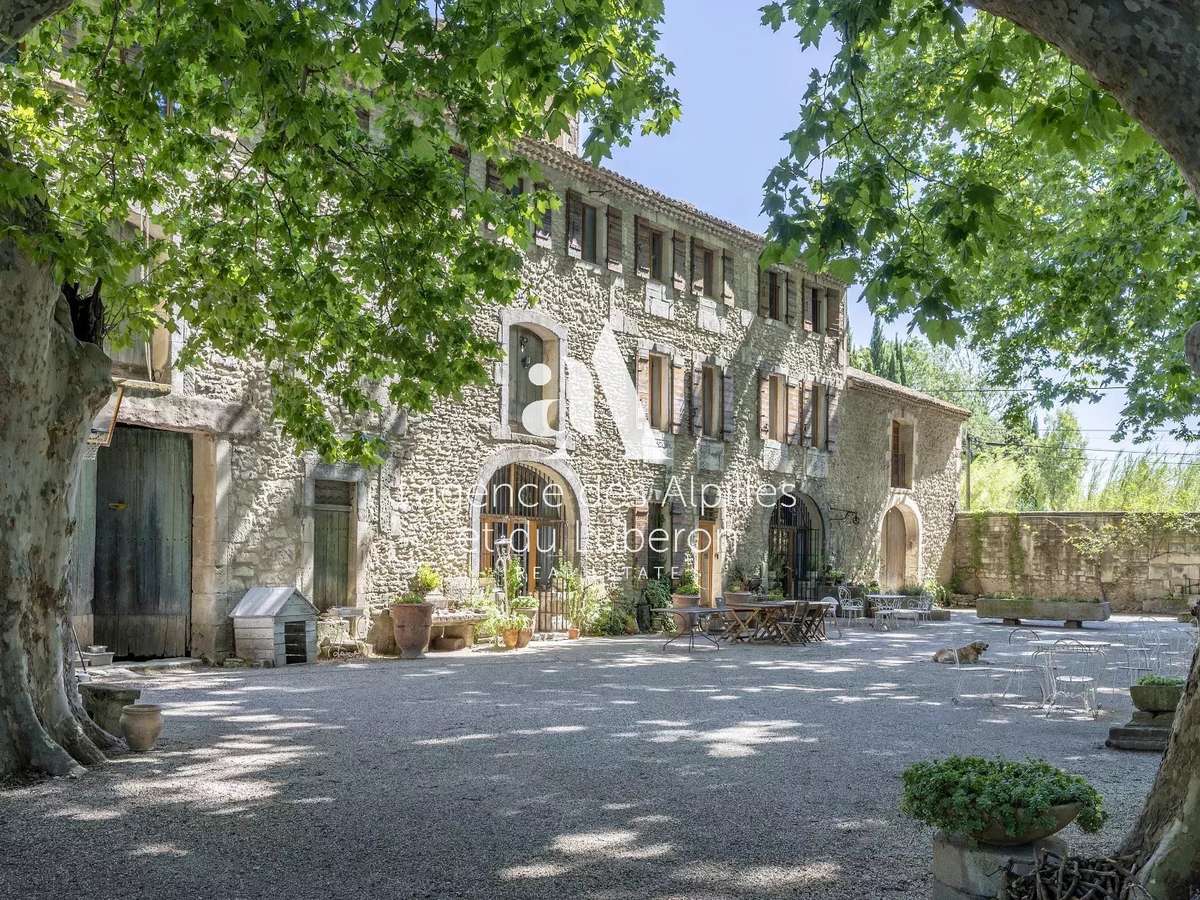 Maison Saint-Rémy-de-Provence