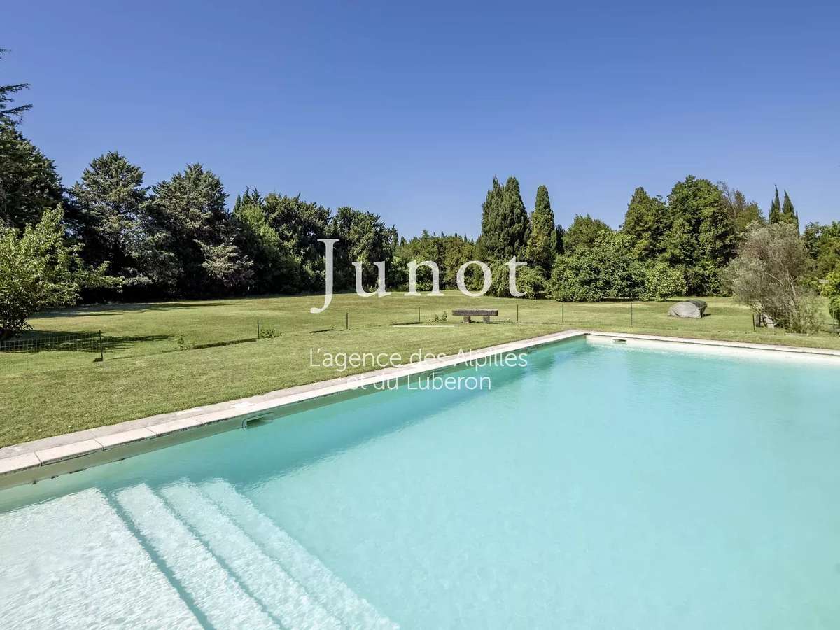 Maison Saint-Rémy-de-Provence