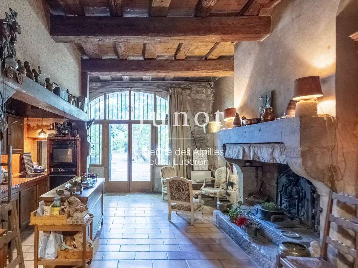 Maison Saint-Rémy-de-Provence