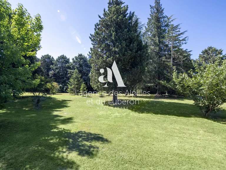 Maison Saint-Rémy-de-Provence - 10 chambres - 1184m²