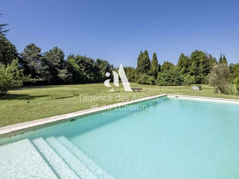 Maison Saint-Rémy-de-Provence - 10 chambres - 1184m²