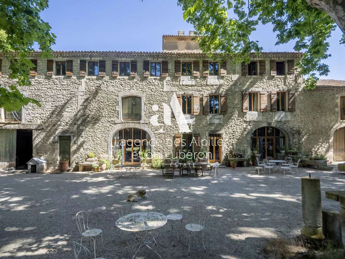 Maison Saint-Rémy-de-Provence