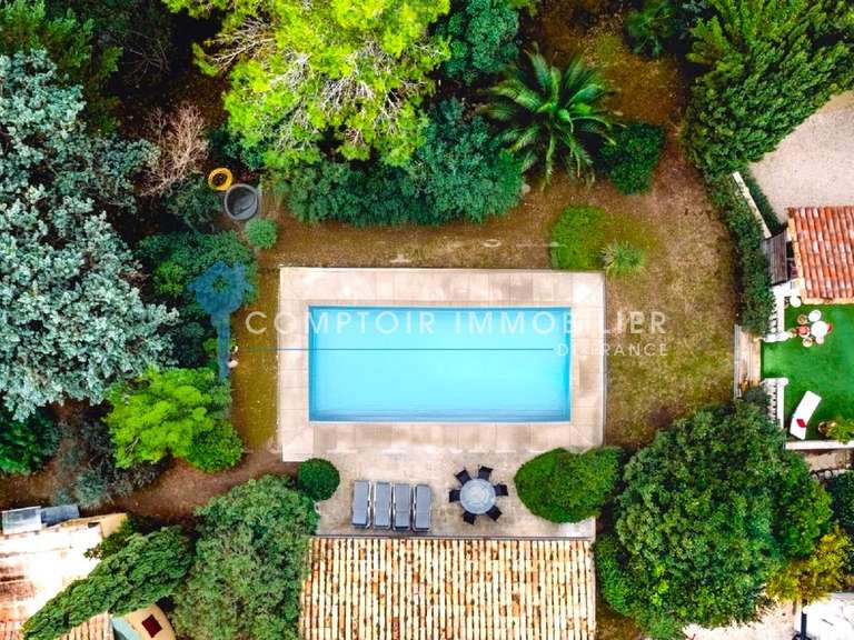 House Saint-Rémy-de-Provence - 5 bedrooms - 190m²