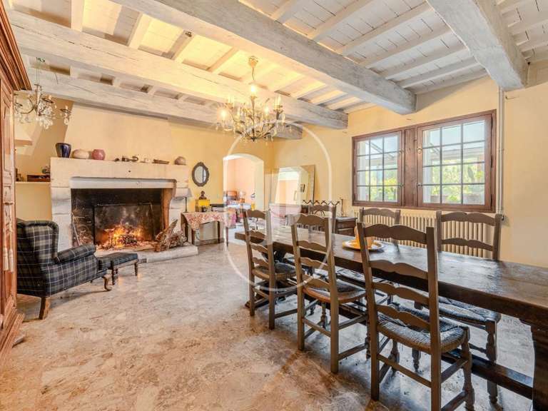 Maison Saint-Rémy-de-Provence - 5 chambres - 182m²