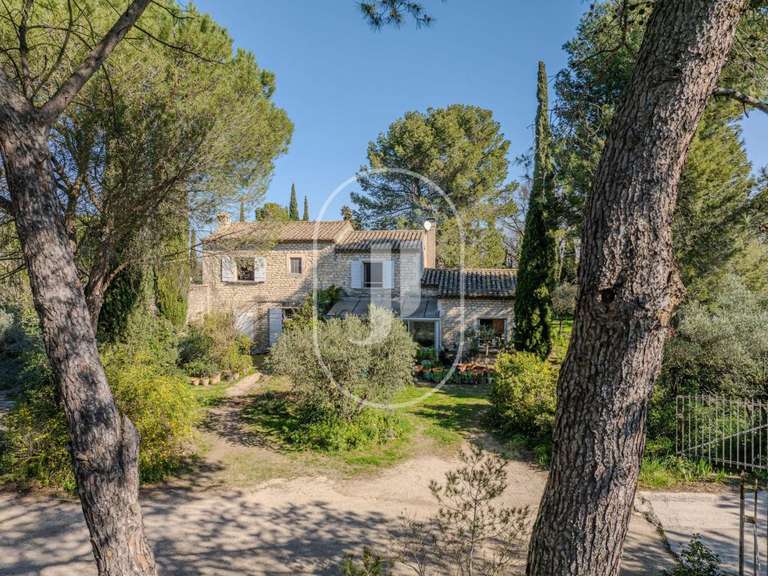 Maison Saint-Rémy-de-Provence - 5 chambres - 182m²