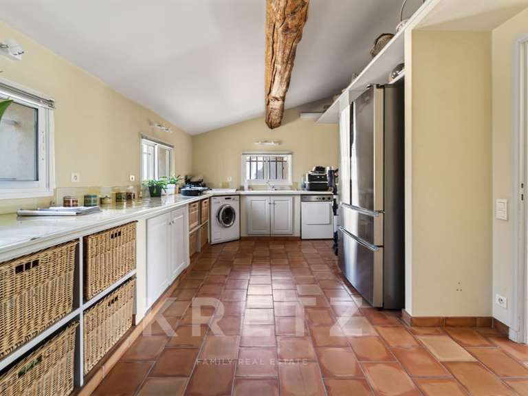 Maison Saint-Rémy-de-Provence - 5 chambres - 360m²