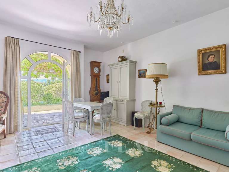 Maison Saint-Rémy-de-Provence - 5 chambres - 238m²