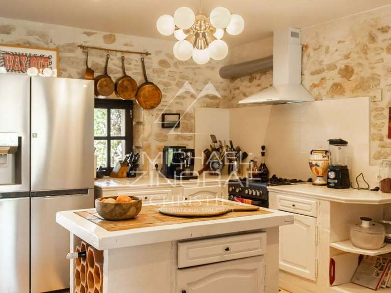 House Saint-Rémy-de-Provence - 4 bedrooms - 283m²