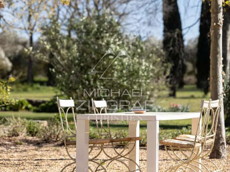 House Saint-Rémy-de-Provence - 4 bedrooms - 283m²