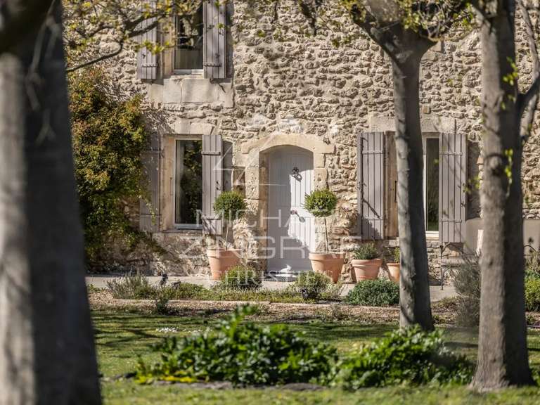 House Saint-Rémy-de-Provence - 4 bedrooms - 283m²
