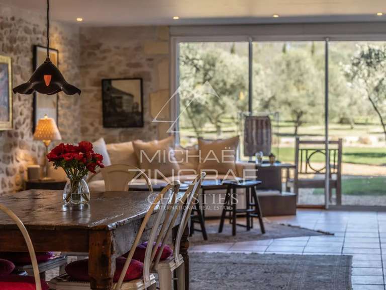 House Saint-Rémy-de-Provence - 4 bedrooms - 283m²