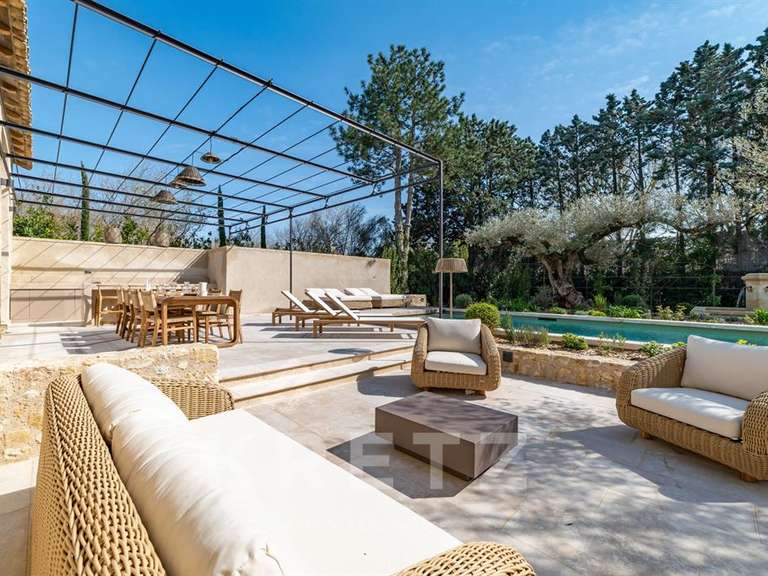 Maison Saint-Rémy-de-Provence - 5 chambres - 265m²