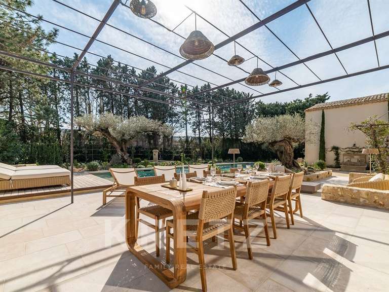 Maison Saint-Rémy-de-Provence - 5 chambres - 265m²